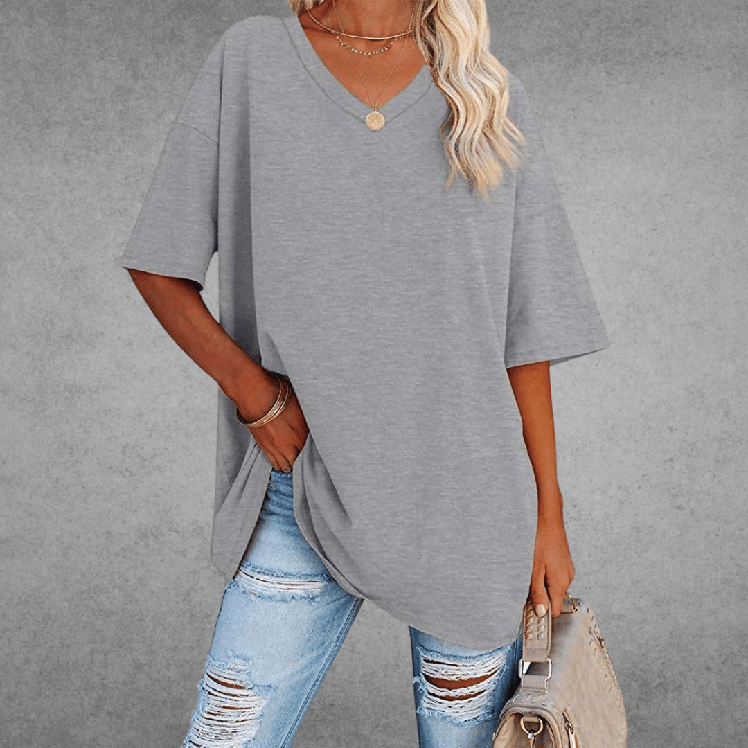 Nikita | Stilfuld Oversized V-Neck T-shirt