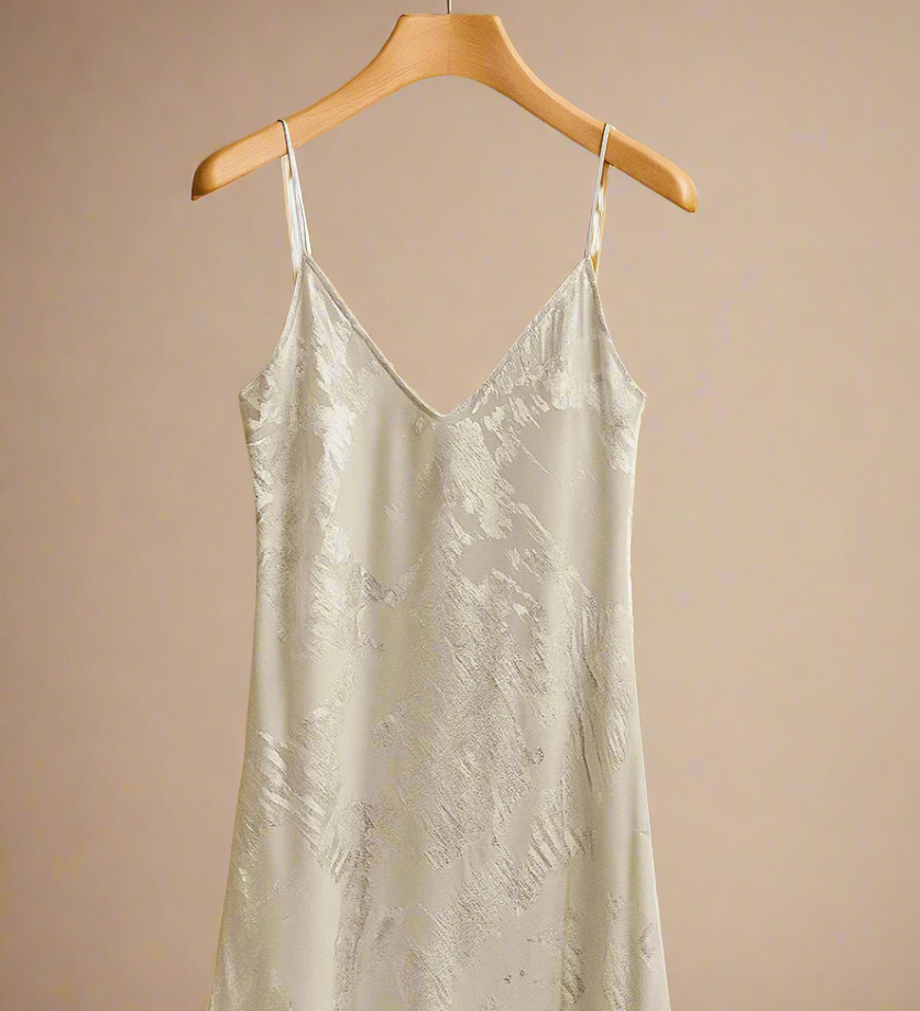 Drøm KJOLE | Silkeglat elegance + flydende komfort