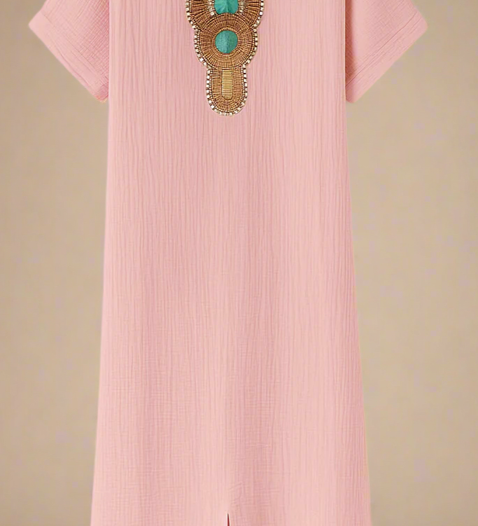 SAGA KJOLE | Lang kjole med decoteret hals og sideslidser