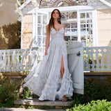 FREJA KJOLE | Lang kjole med blomsterprint, flæser og slids