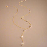 PERLEDRØM HALSKÆDE | Elegant & Tidløs Finesse