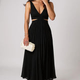 Gilda Kjole | Plisseret midi-kjole med sidesnit og krydset udskæring