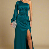 Elira Kjole | Satin gallakjole med én lang ærme